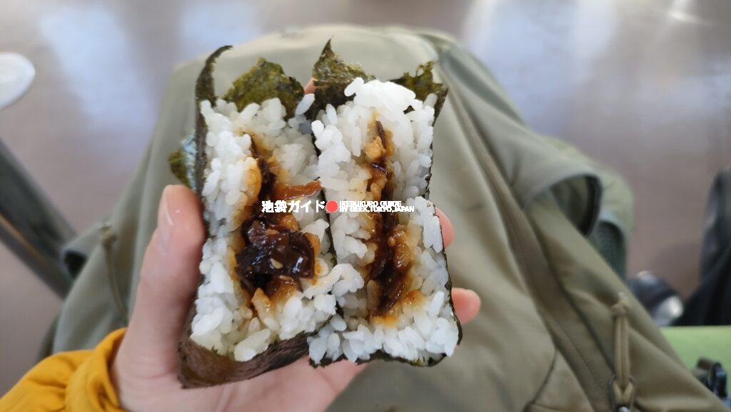 Simmered Kelp (Seaweed/Konbu)Onigiri