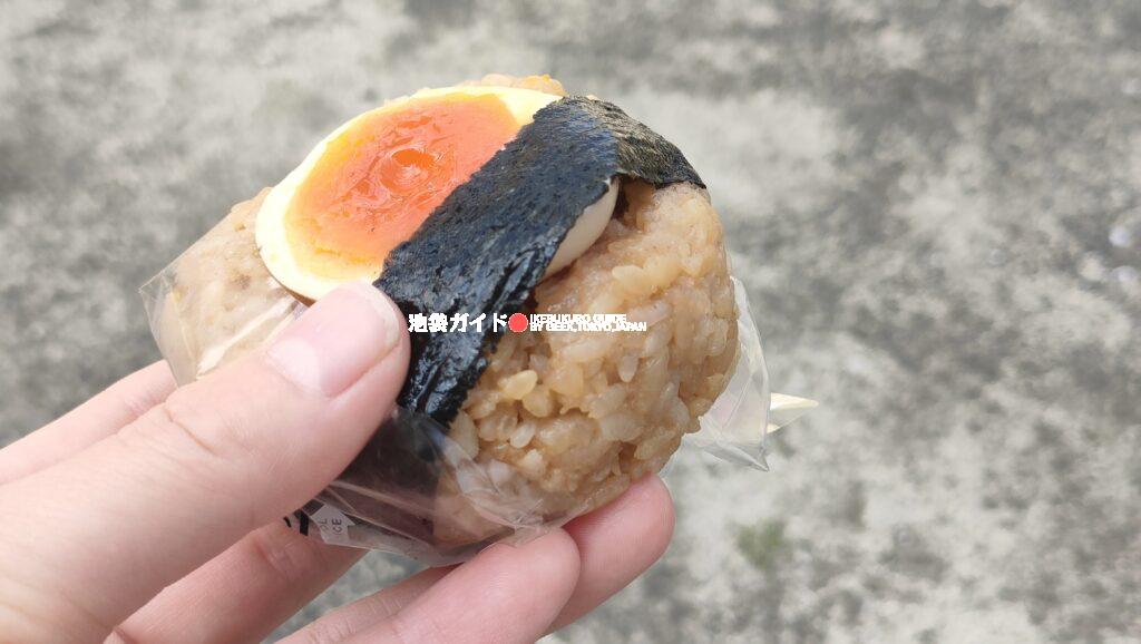 【豚骨醤油御飯と半熟煮玉子】Tonkotsu Shoyu Rice with Soft-Boiled Seasoned Egg